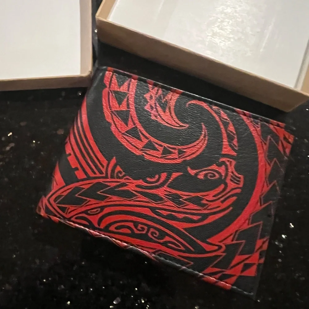 NIB NA KOA Polynesian Tattoo Bifold Wallet for Men Genuine Leather
